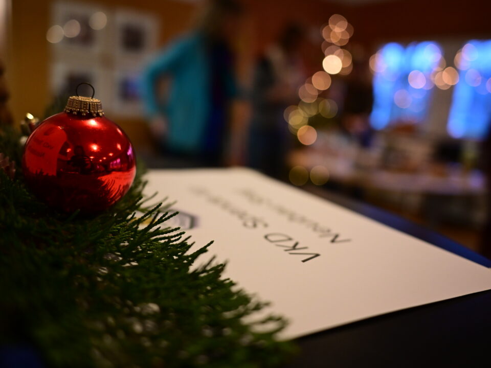 Eine Weihnachtsfeier im Zeichen von 100 Jahren Bootshaus Eine Weihnachtsfeier im Zeichen von 100 Jahren Bootshaus